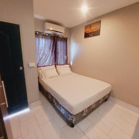 Double Bed Appartement Nadi Buitenkant foto